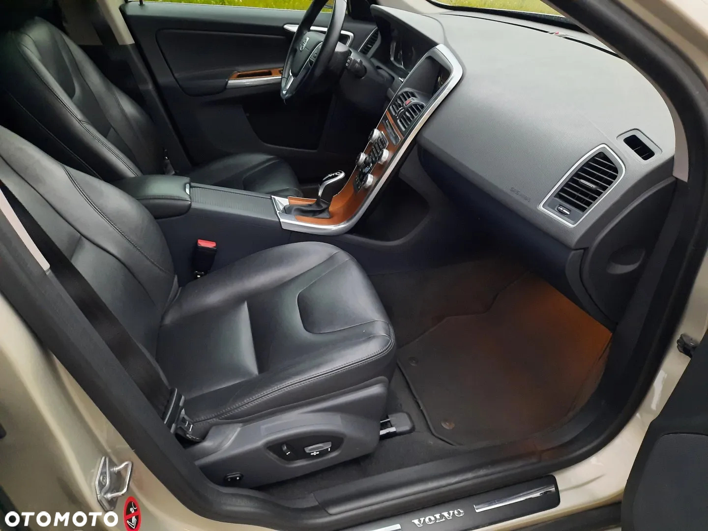 Volvo XC 60 T5 Summum - 25