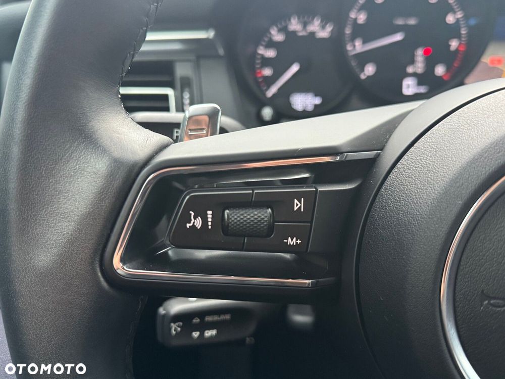 Porsche Macan Standard - 16