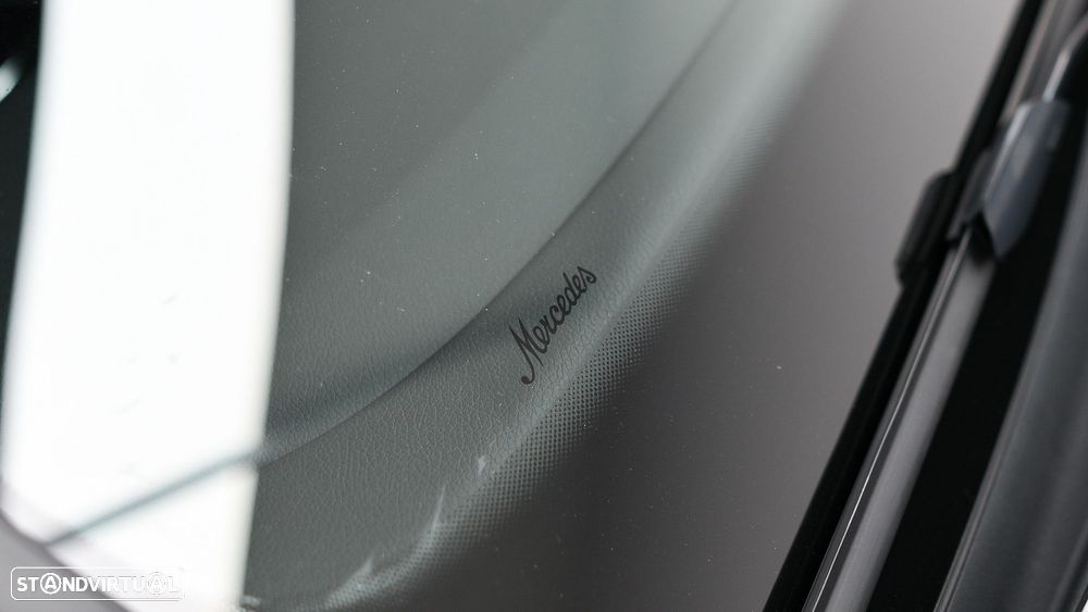 Mercedes-Benz C 300 e T 9G-TRONIC Avantgarde Advanced - 13