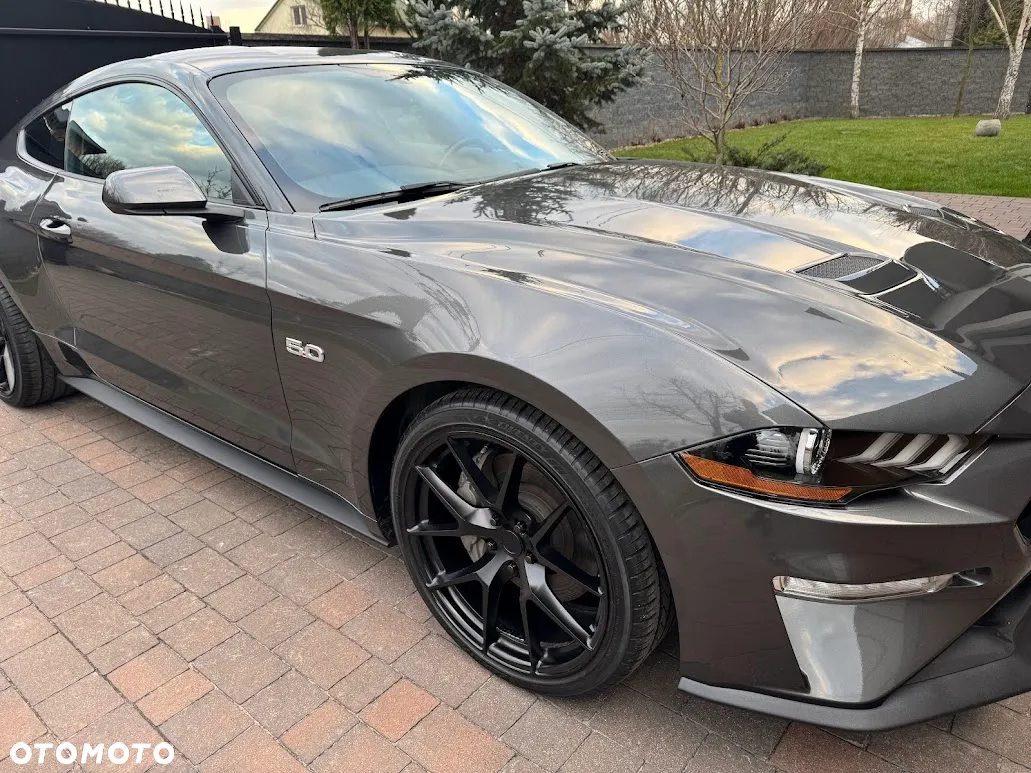 Ford Mustang 5.0 V8 GT - 8