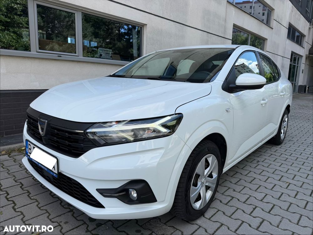 Dacia Logan TCe 90 Essential - 1