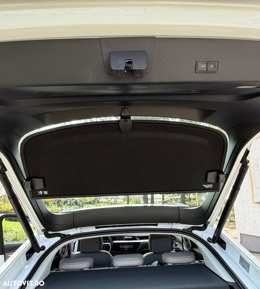 Audi Q8 55 quattro Advanced - 18