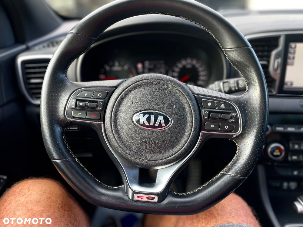 Kia Sportage 2.0 CRDI 4WD Automatik Fifa World Cup Edition - 19