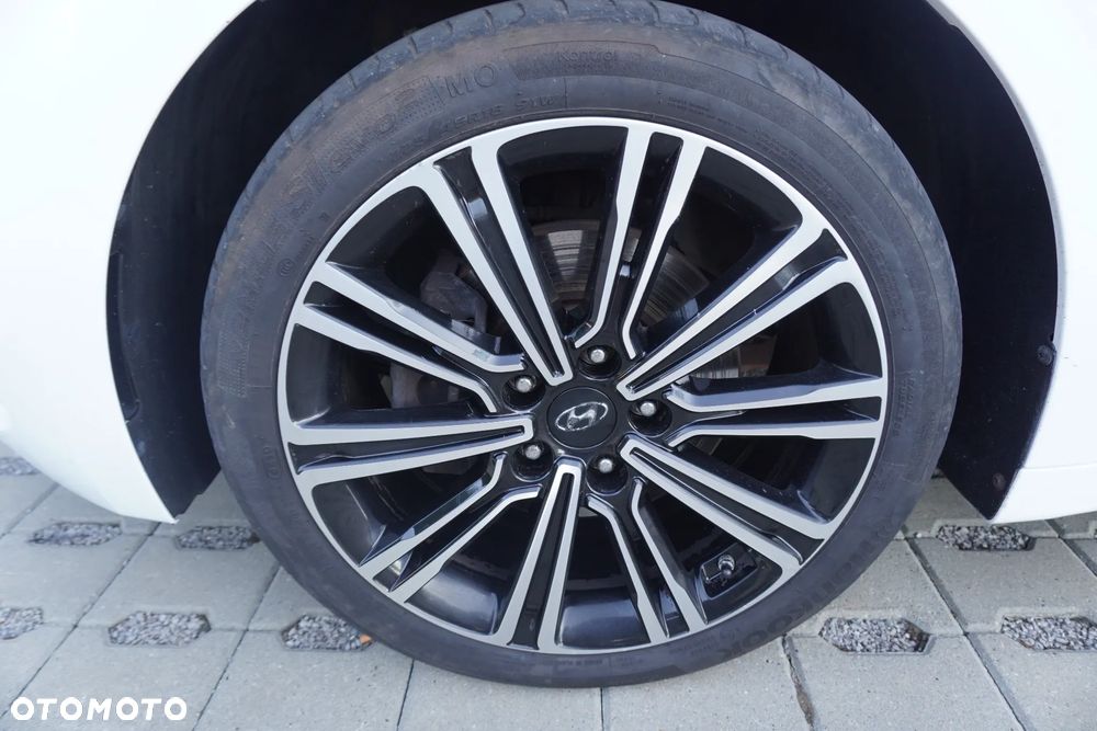 Hyundai i40 Kombi 2.0 Premium - 16