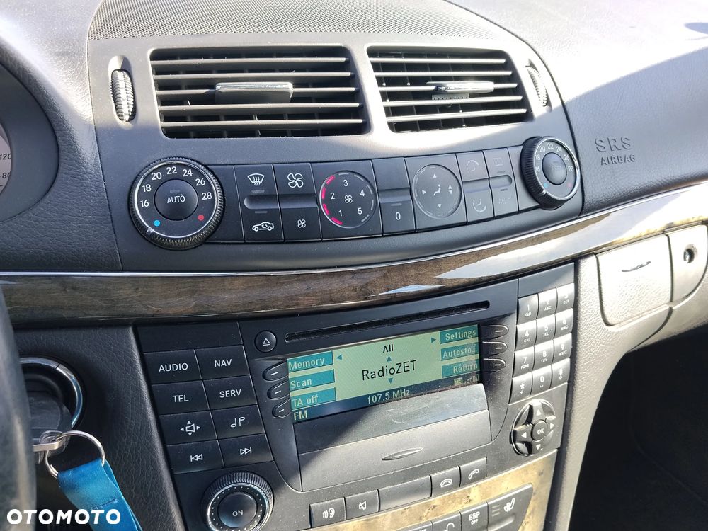 Mercedes-Benz Klasa E 280 CDI Avantgarde DPF - 14