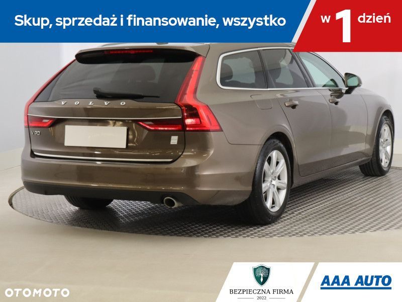 Volvo V90 - 7