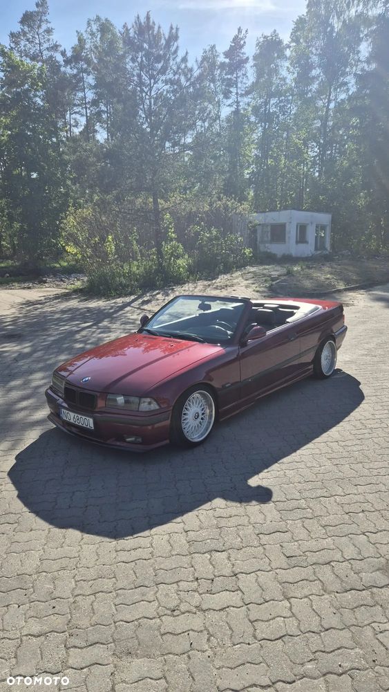 BMW Seria 3 - 12