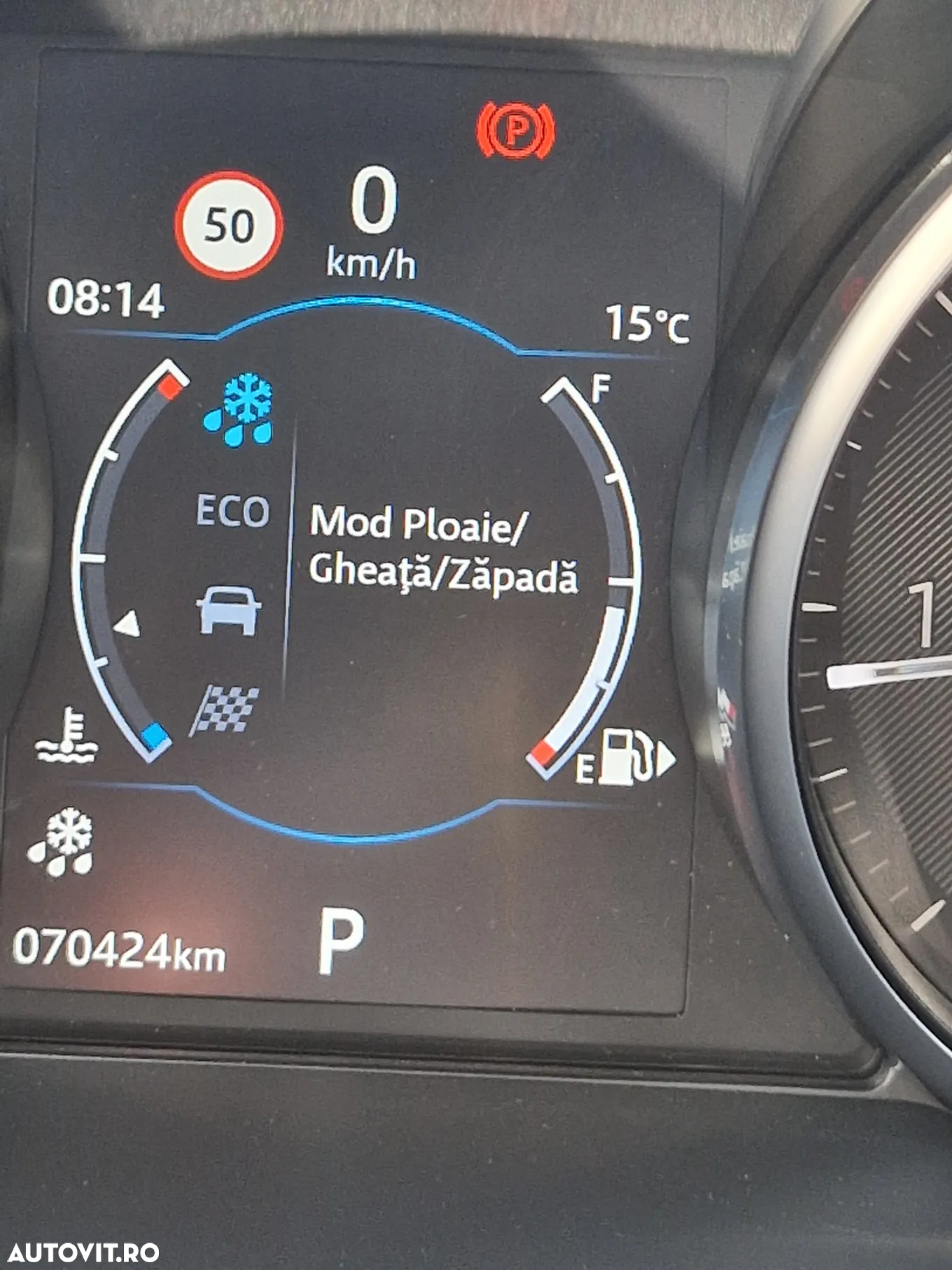 Jaguar E-Pace D150 AWD R-Dynamic S - 32