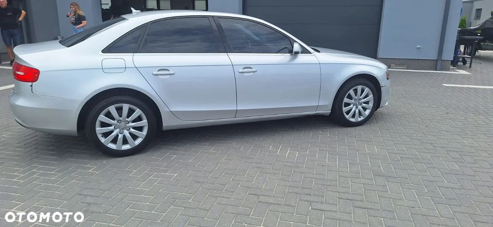 Audi A4 2.0 TFSI Multitronic - 8