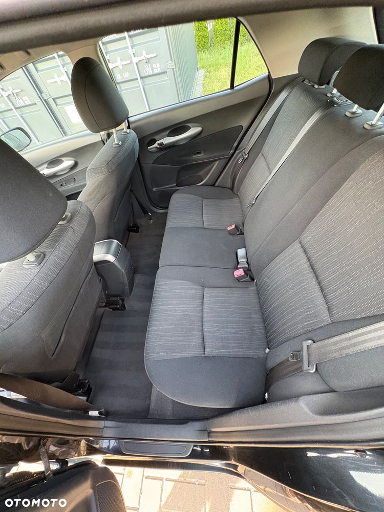 Toyota Auris 1.4 VVT-i - 15