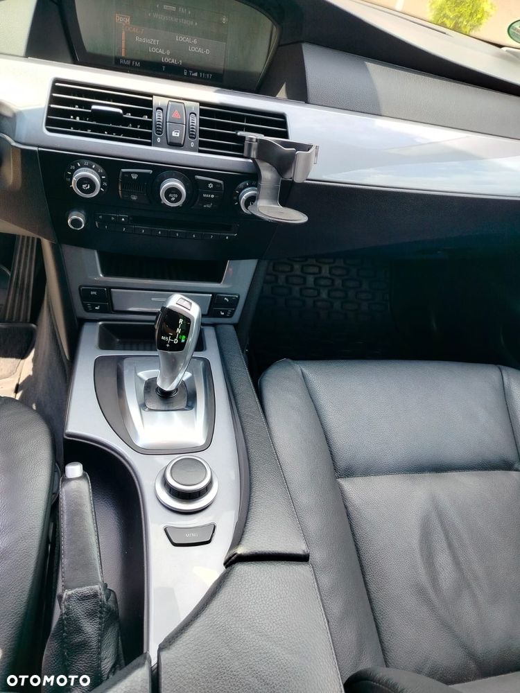 BMW Seria 5 525d - 20