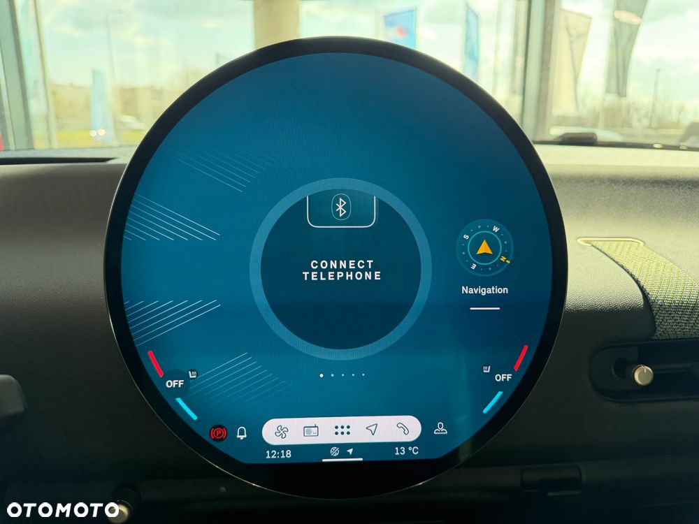 MINI Cooper SE 54.2kWh Linia Essential - 14