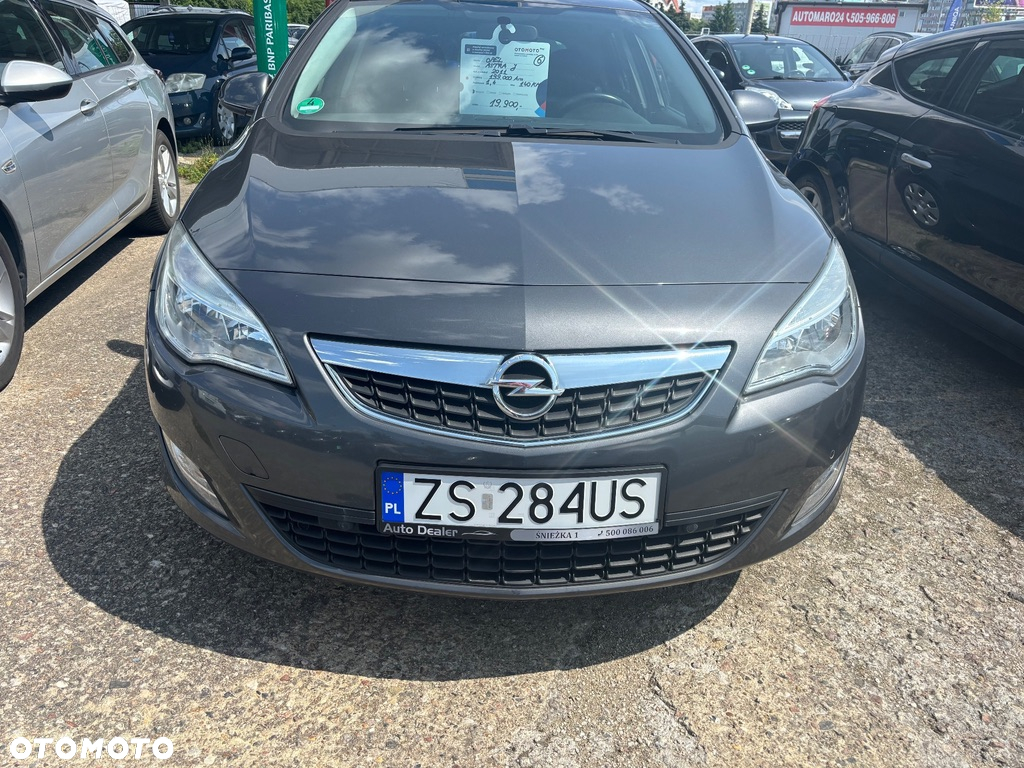 Opel Astra 1.4 Turbo Design Edition - 33