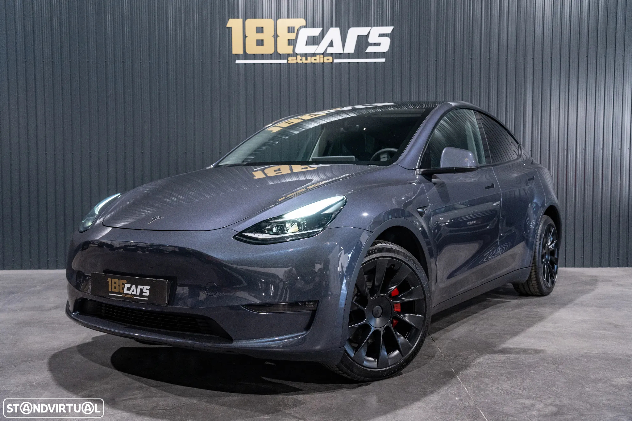 Tesla Model Y Long Range Dual Motor AWD - 34