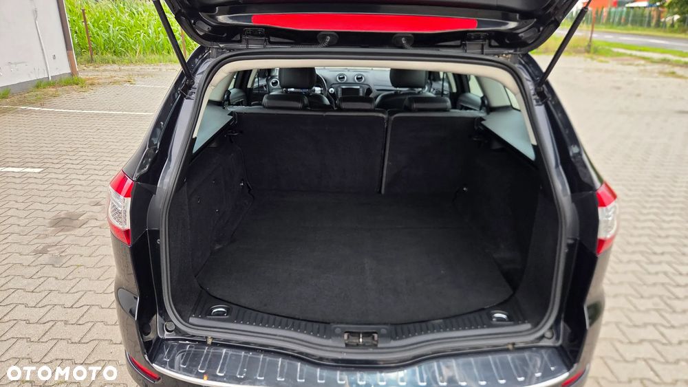 Ford Mondeo 2.0 TDCi Titanium X - 19