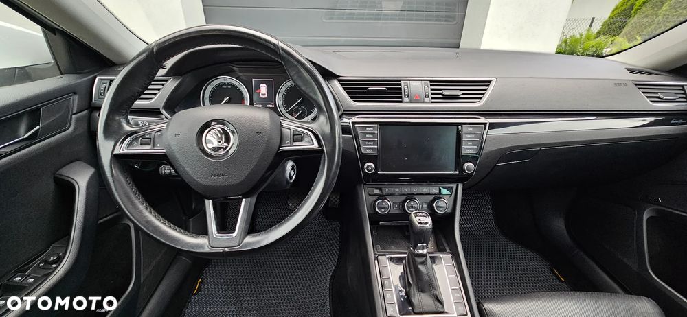 Skoda Superb 2.0 TDI 4x4 L&K DSG - 4
