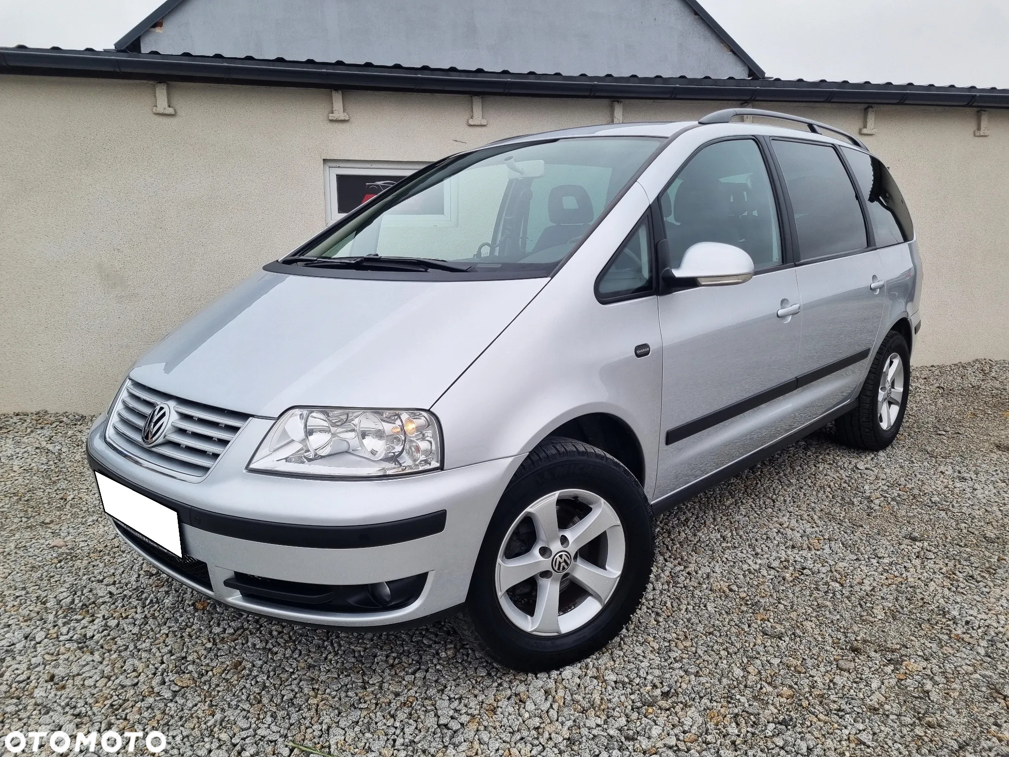 Volkswagen Sharan 1.9 TDI Exclusive Edition II - 2