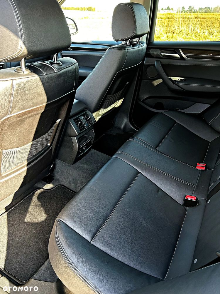 BMW X4 xDrive28i xLine - 16