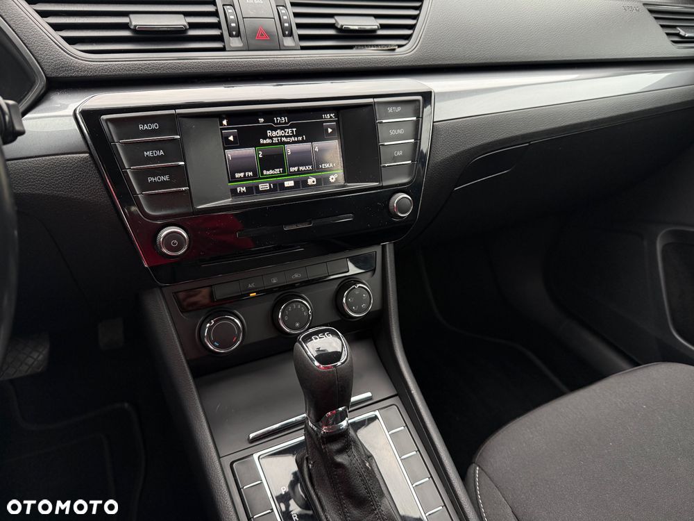 Skoda Superb 2.0 TDI DSG Active - 12
