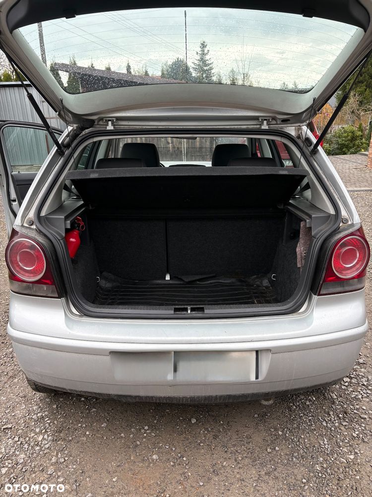 Volkswagen Polo - 11