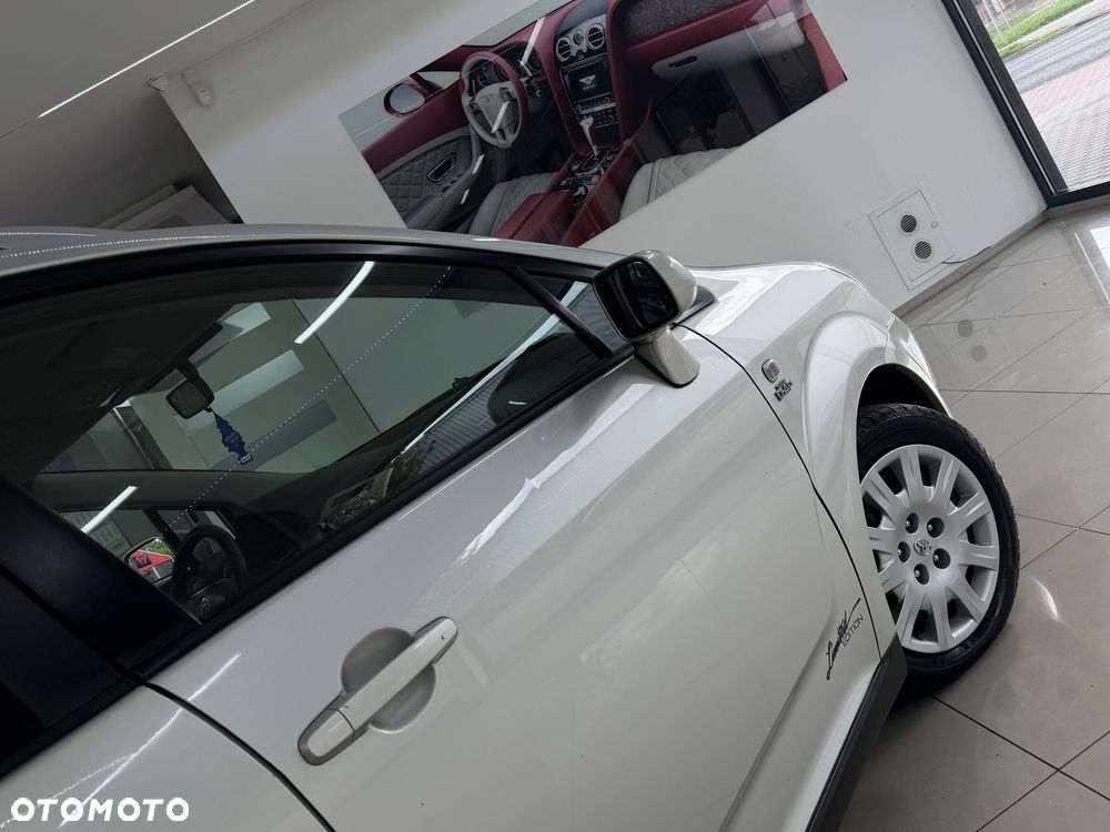 Toyota Corolla Verso 2.0 D-4D Prestige - 36