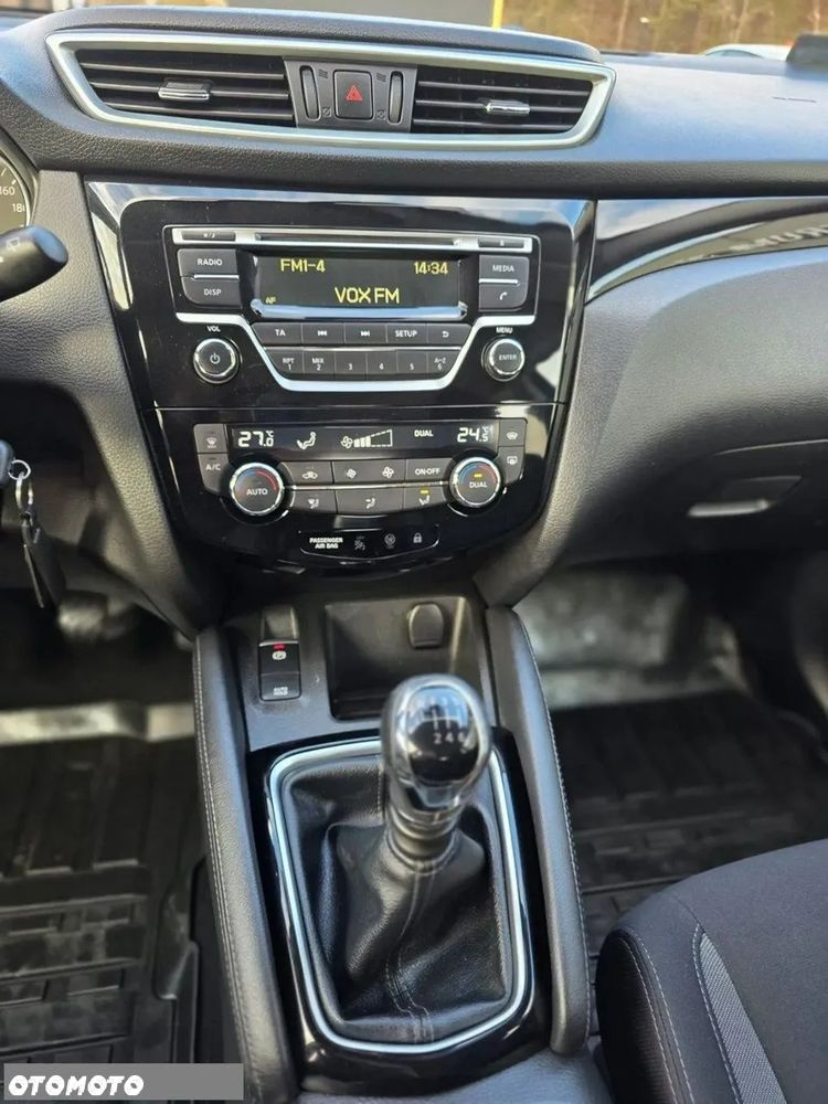 Nissan Qashqai 1.2 DIG-T Tekna EU6 - 34