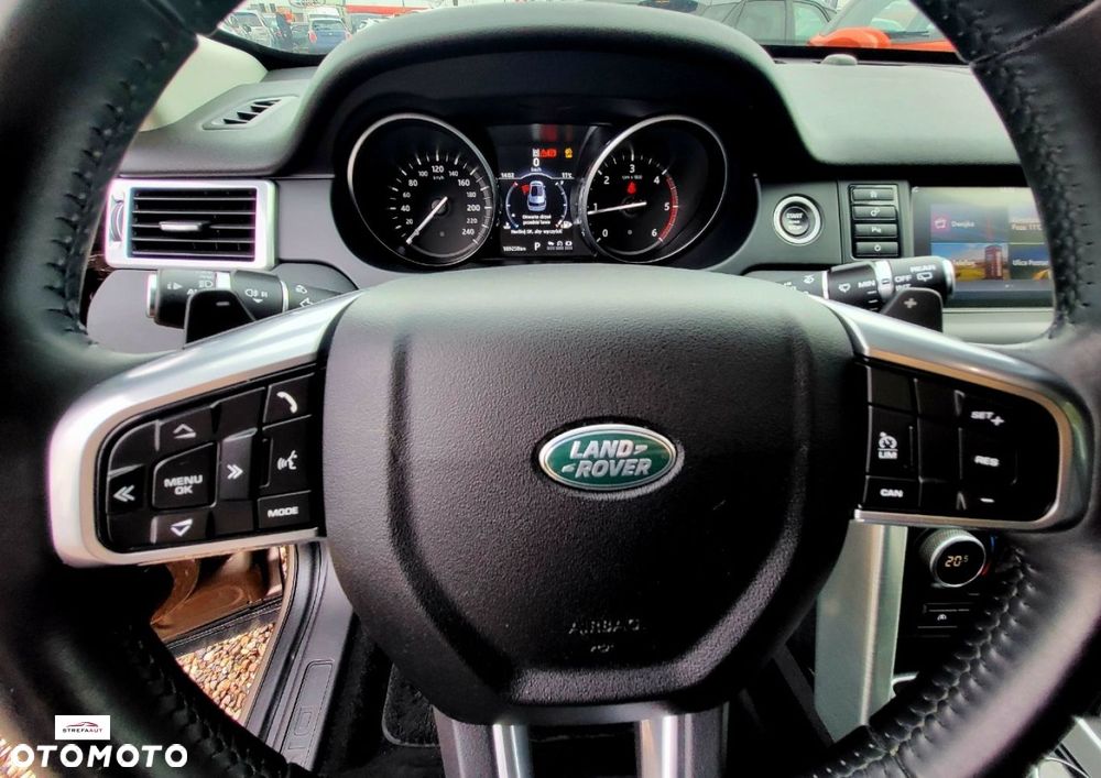 Land Rover Discovery Sport - 18