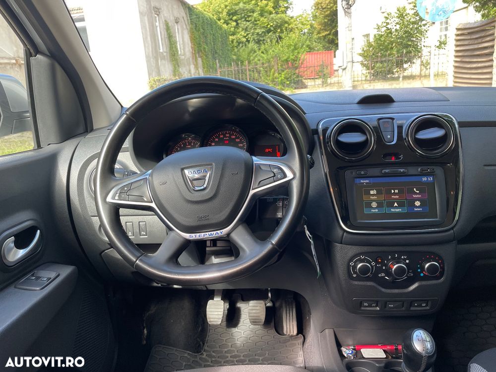Dacia Lodgy TCe 130 GPF Stepway - 7