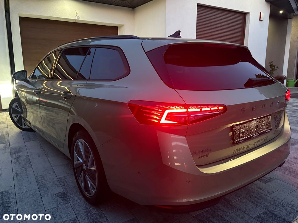Skoda Superb 1.5 TSI mHEV DSG Selection - 37