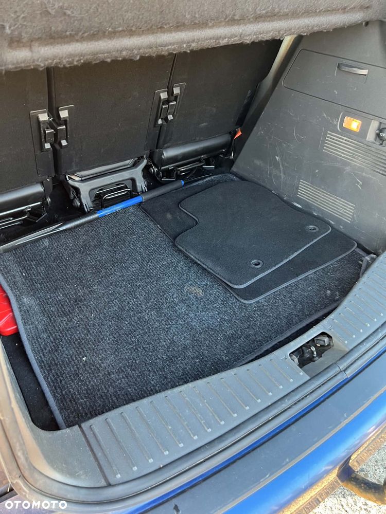 Ford C-MAX - 7