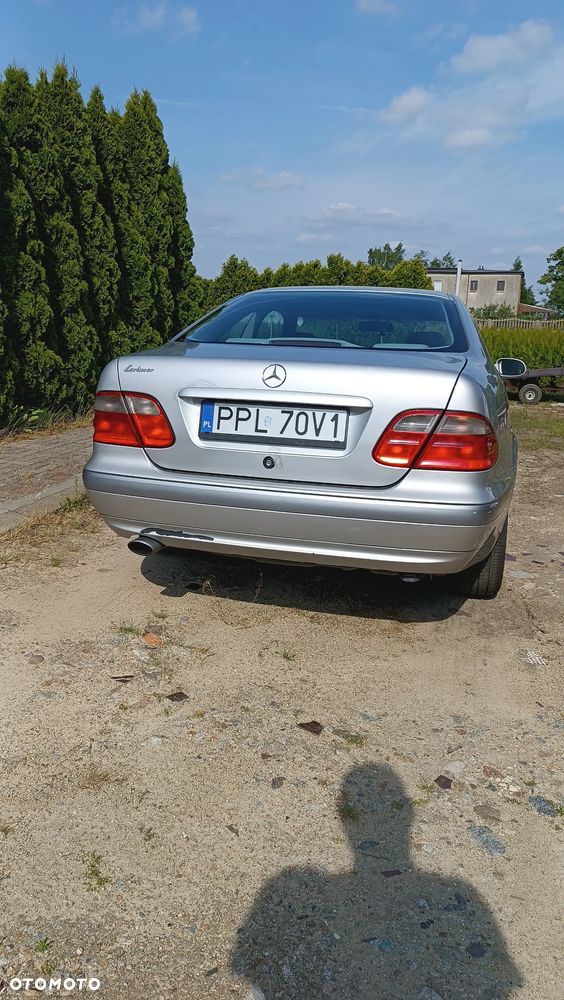 Mercedes-Benz CLK 200 - 5