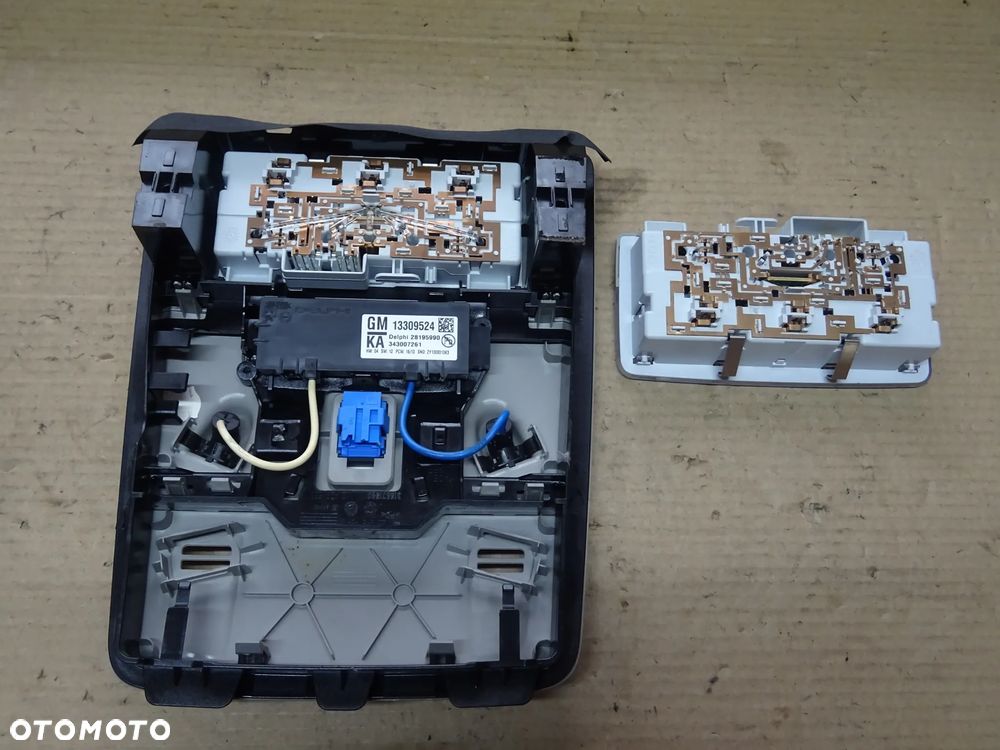 OPEL INSIGNIA A LAMPKA PODSUFITKI WNĘTRZA PRZÓD TYŁ UCHWYT MIKROFON - 24