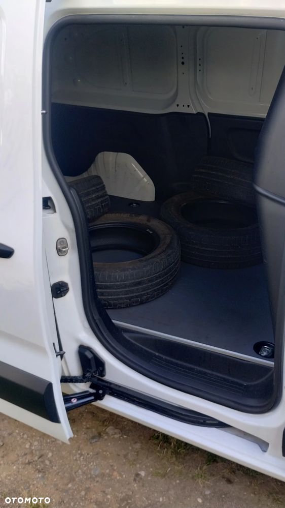 Toyota PROACE CITY - 9