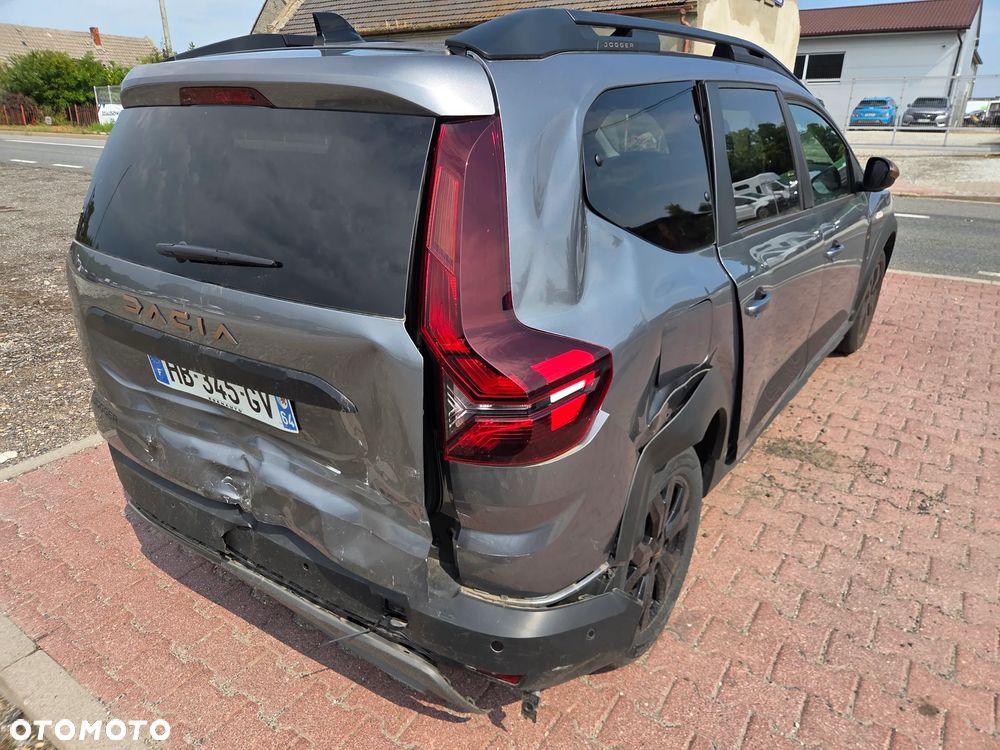 Dacia Jogger TCe 110 (7-Sitzer) Essential - 3