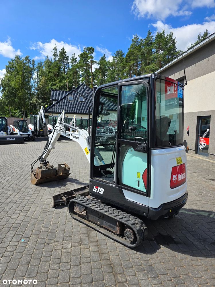 Bobcat E19 - 10