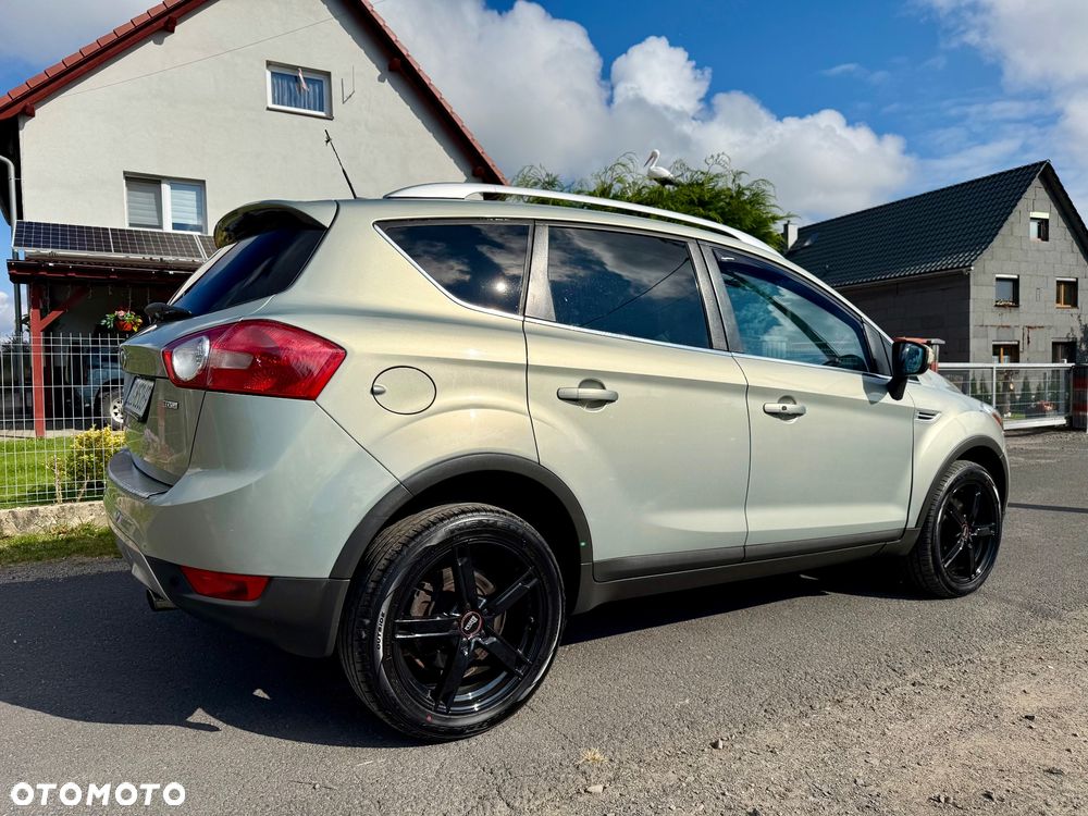 Ford Kuga 2.0 TDCi 4x4 Titanium - 7