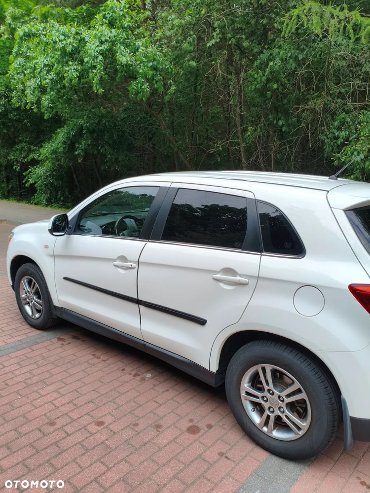 Mitsubishi ASX 1.6 Blue Sky Edition - 3