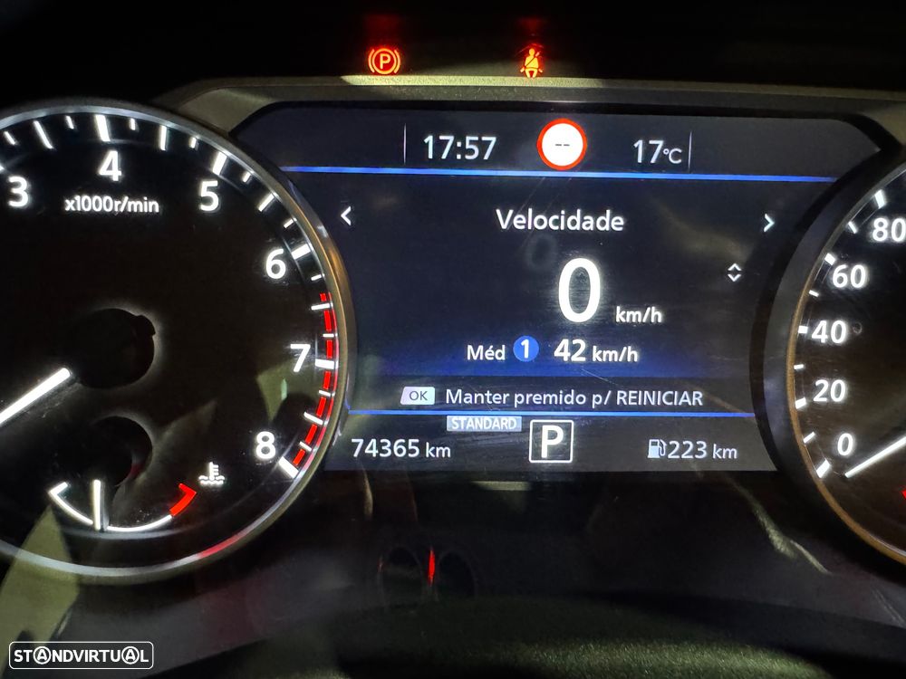 Nissan Juke 1.0 DIG-T N-Connecta DCT - 28