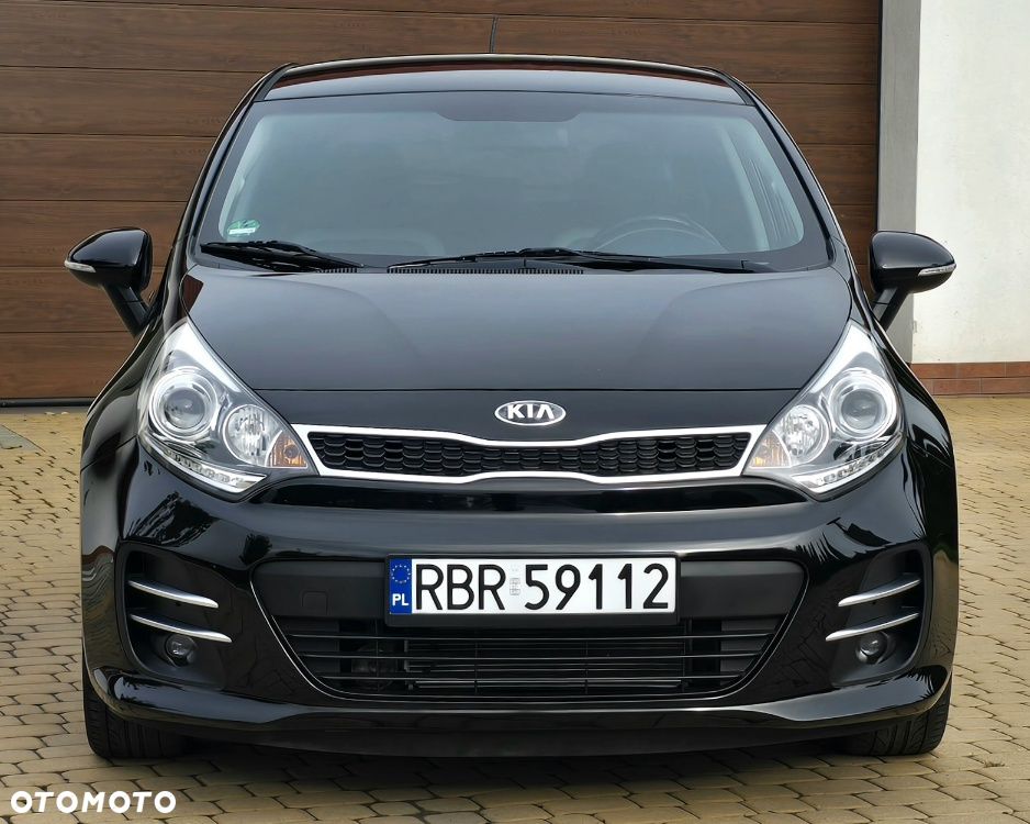 Kia Rio - 14