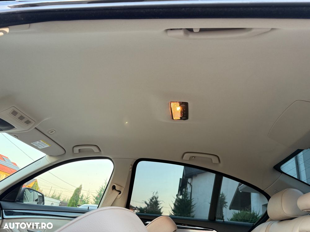 BMW Seria 5 525d xDrive Touring Aut. Luxury Line - 21