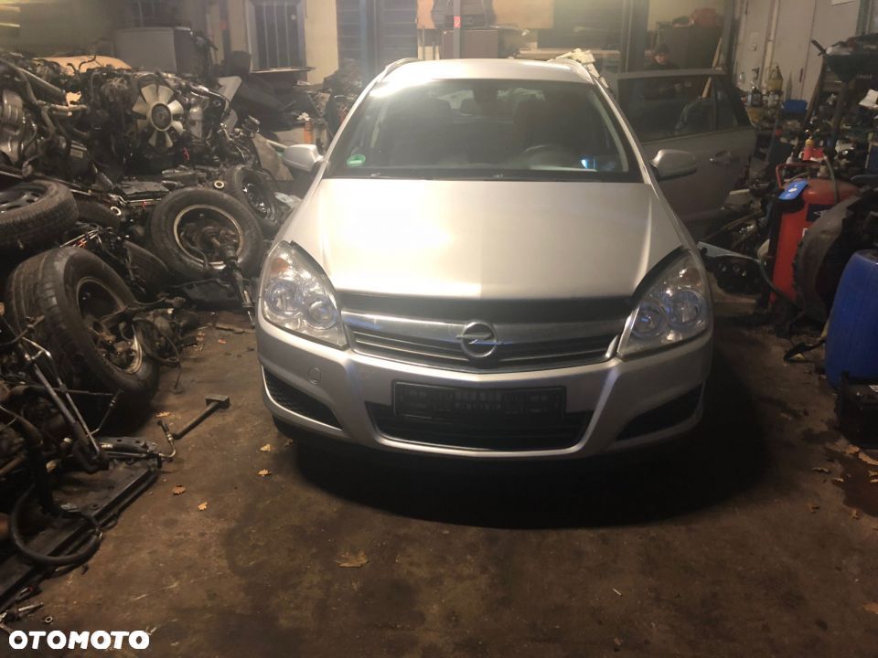 OPEL ASTRA III LIFT  DRZWI PRAWE TYŁ KPL. Z 157 - 1