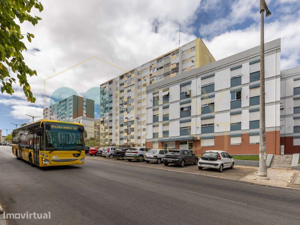 Apartamento T1 no Miratejo em Corroios - Excelente Localização - Grande imagem: 3/19