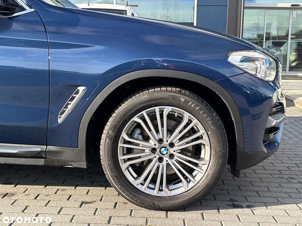 BMW X3 xDrive30e Luxury Line - 36