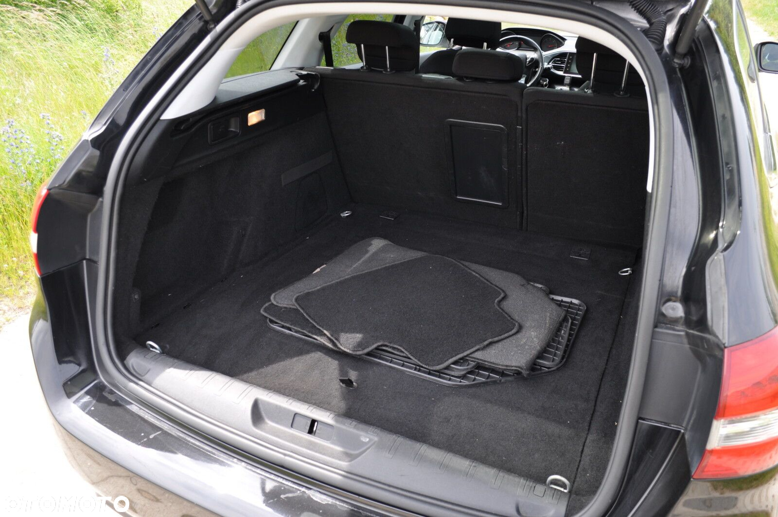 Peugeot 308 - 13