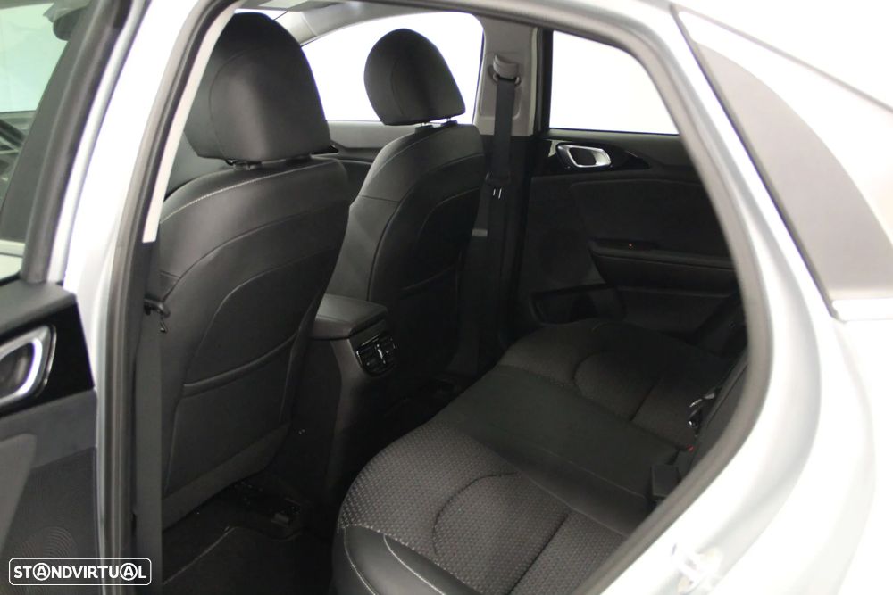 Kia XCeed 1.6 GDi PHEV Tech - 21