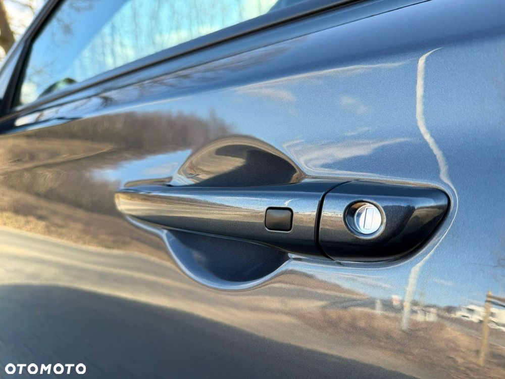 Hyundai i30 1.5 T-GDI 48V-Hybrid DCT N-Line - 32
