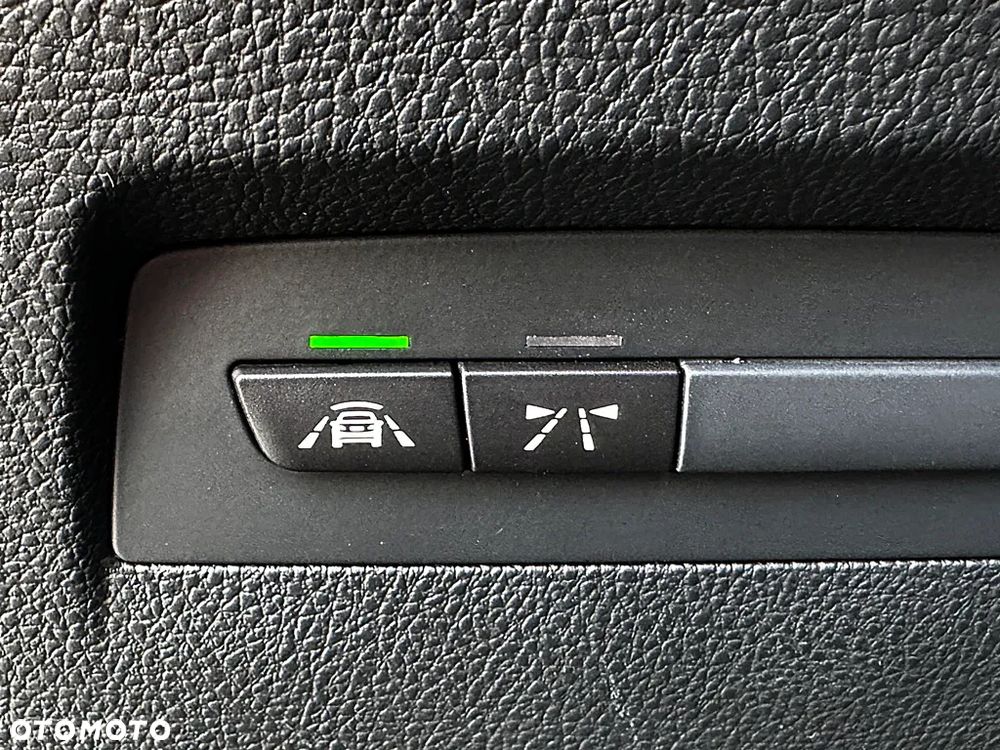 BMW Seria 1 120d xDrive Sport Line sport - 20