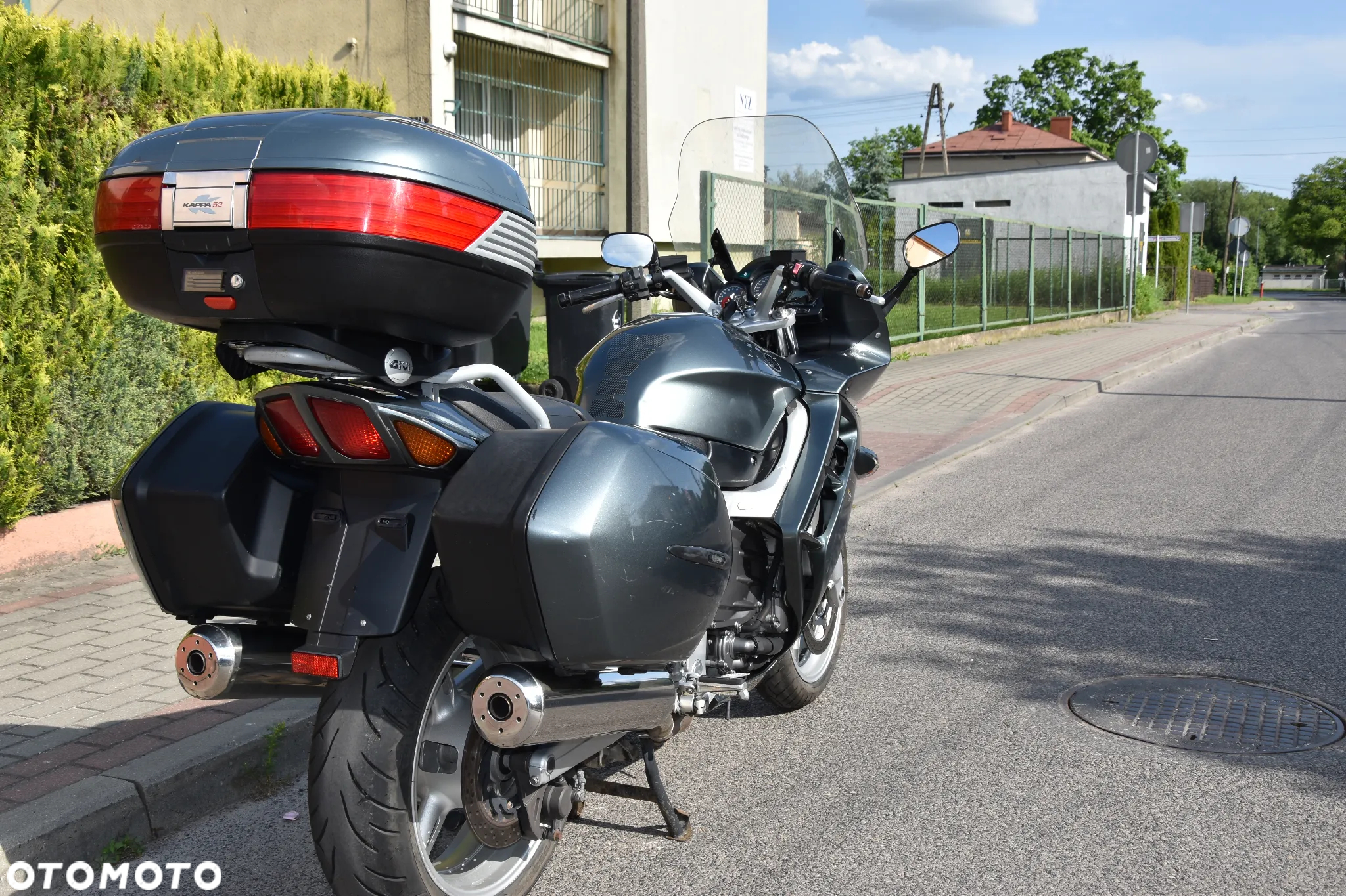 Yamaha FJR - 6