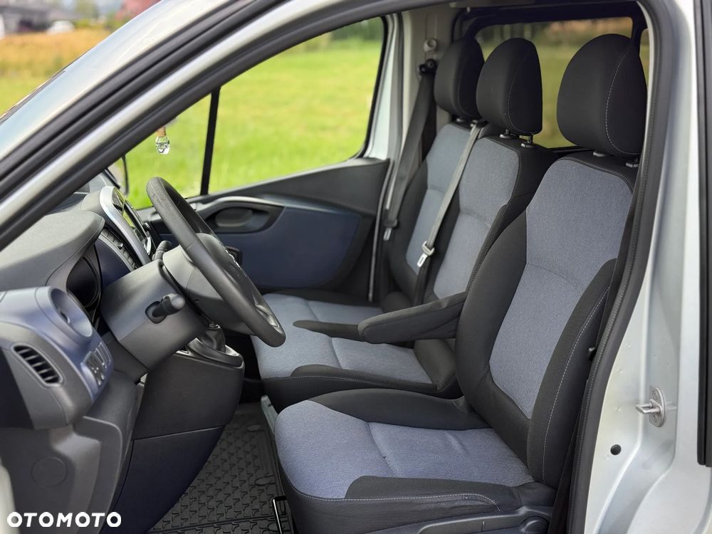 Opel Vivaro L2H1 - 24