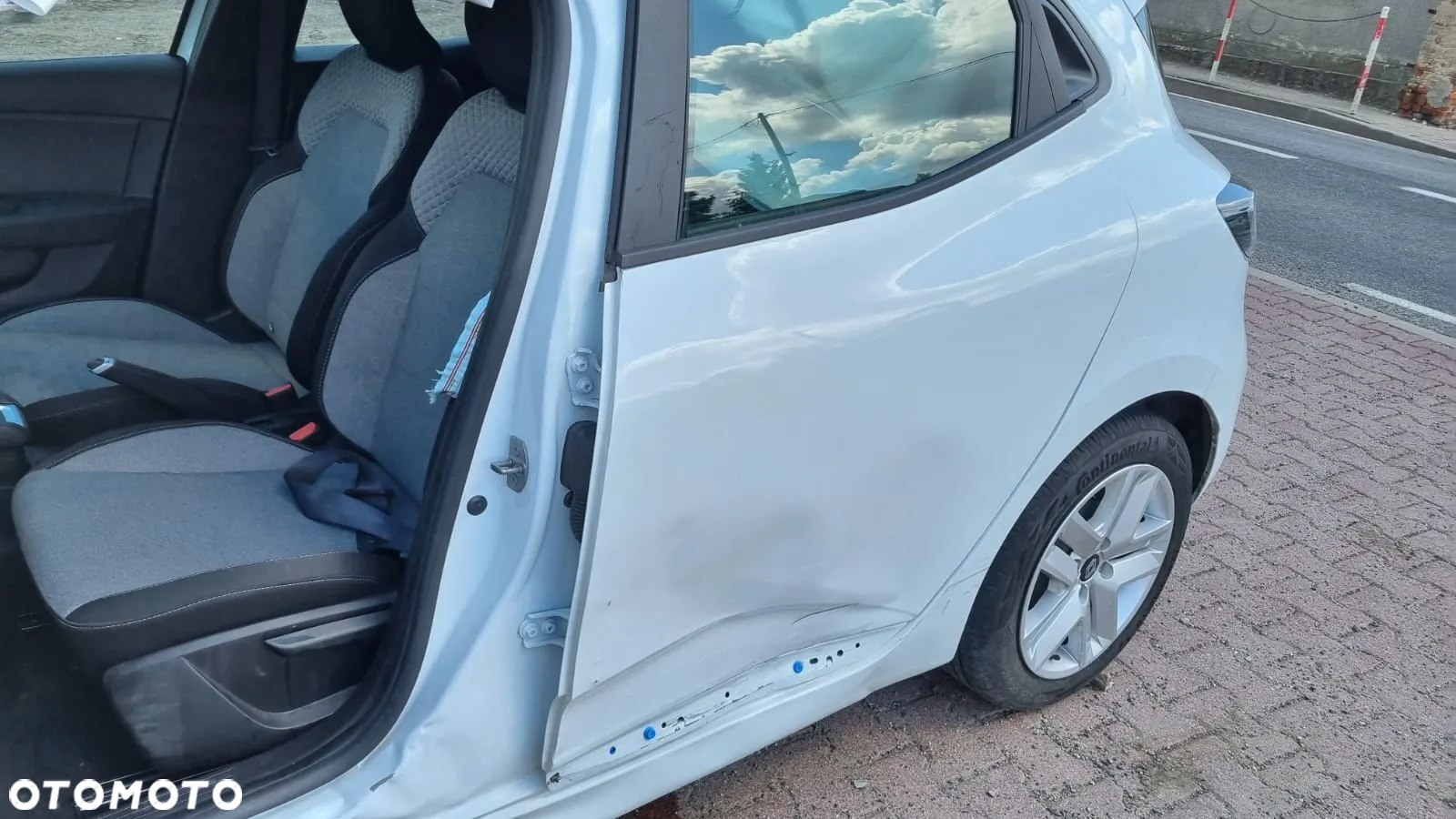 Renault Clio 1.6 E-TECH Equilibre - 30